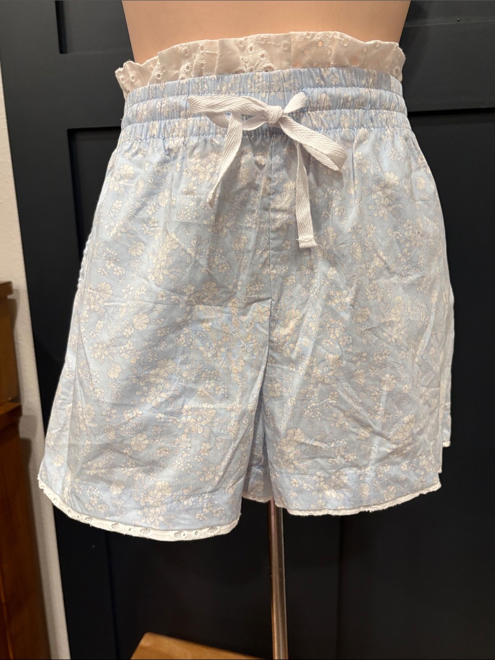 653. Happily Grey Light Blue Floral Drawstring Women’s Shorts